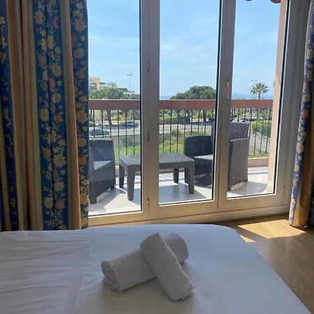 Resothel Le Gabian 3* Сен-Лоран-дю-Вар