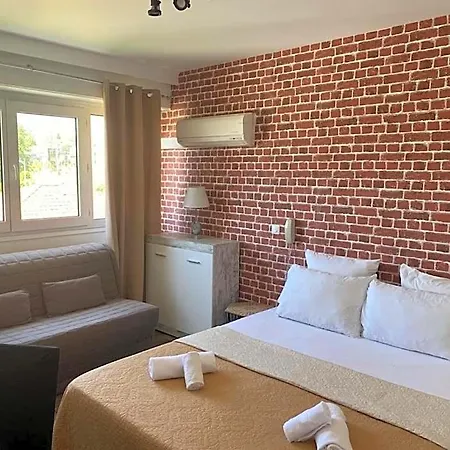 Hotel Resothel Le Gabian 3*